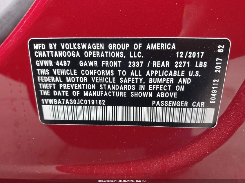 2018 Volkswagen Passat VIN 1VWBA7A30JC019152 IAAI salvage auction — RIGHT FRONT, Salvage Title, sold $1,700 on 2026-07-31 (photo 9)