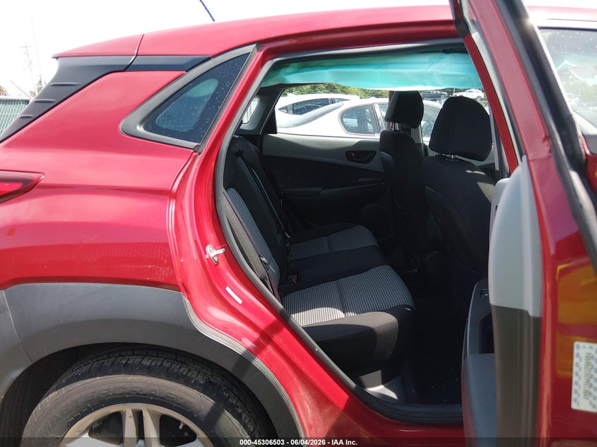 2019 Hyundai Kona VIN KM8K12AA2KU290984 IAAI salvage auction — RIGHT SIDE, Salvage Title, sold $2,950 on 2026-07-15 (photo 8)