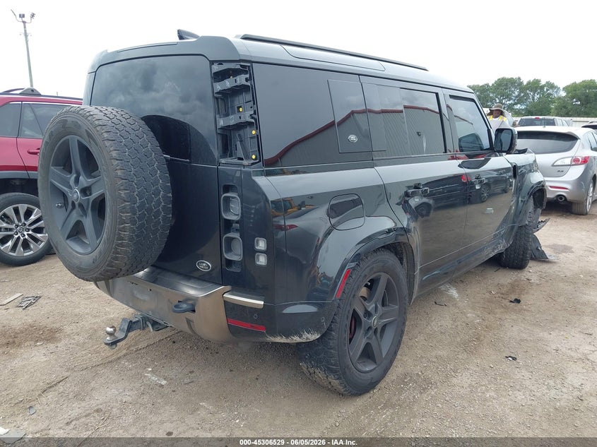 2020 Land rover Defender VIN SALEXEEU8L2018628 IAAI salvage auction — FRONT END, Salvage Title, sold $13,100 on 2026-08-25 (photo 4)