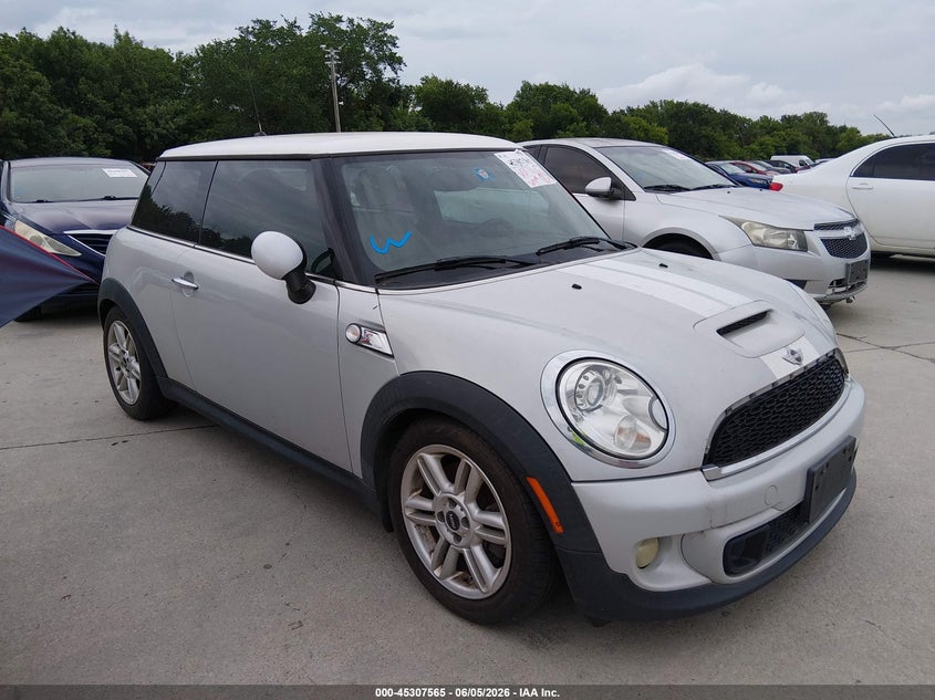 2013 Mini Hard top VIN WMWSV3C53DT391827 IAAI salvage auction — NORMAL WEAR, Original (Texas), sold $500 on 2026-08-03 (photo 1)