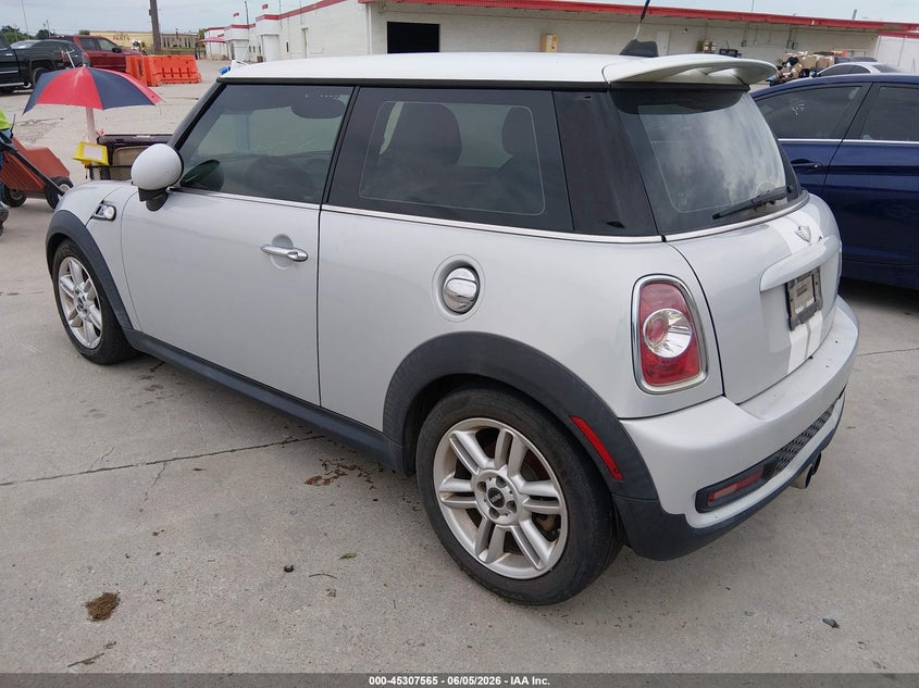2013 Mini Hard top VIN WMWSV3C53DT391827 IAAI salvage auction — NORMAL WEAR, Original (Texas), sold $500 on 2026-08-03 (photo 3)