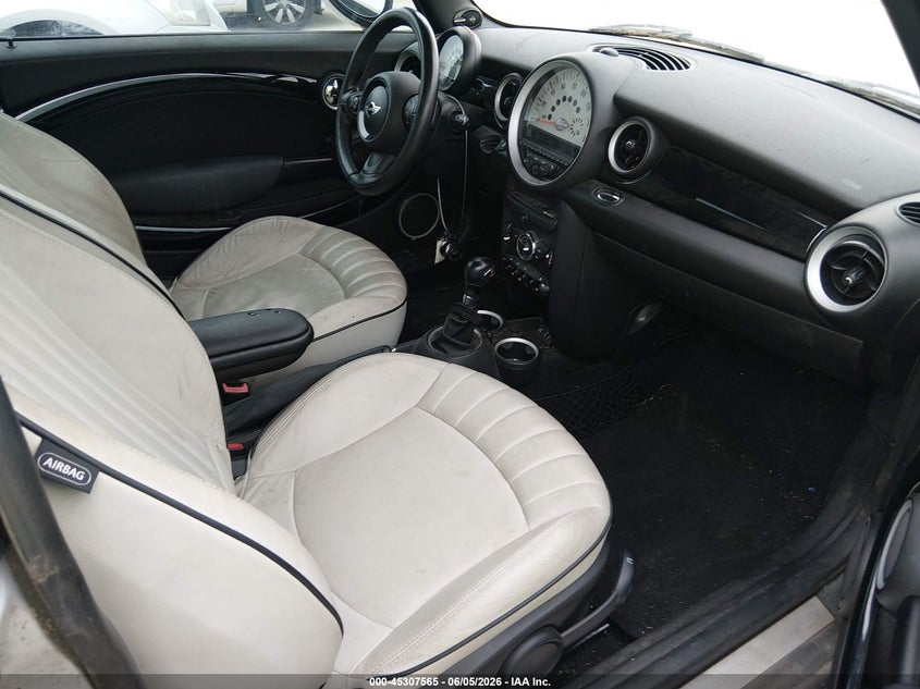 2013 Mini Hard top VIN WMWSV3C53DT391827 IAAI salvage auction — NORMAL WEAR, Original (Texas), sold $500 on 2026-08-03 (photo 5)