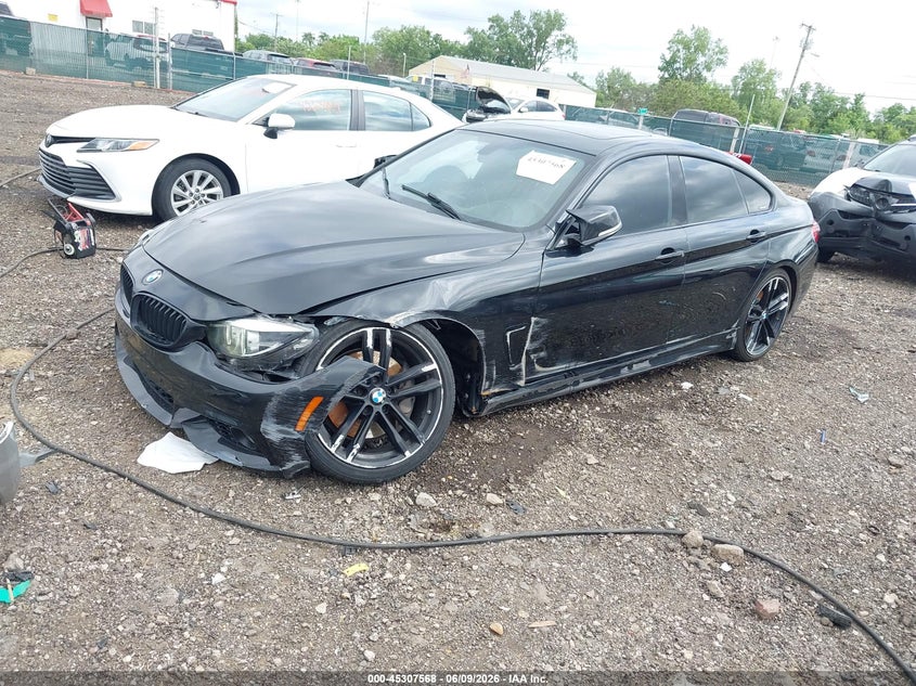 2018 BMW 4er VIN WBA4J5C52JBF07734 IAAI salvage auction — SIDE, Salvage Title, sold $9,600 on 2026-08-13 (photo 2)