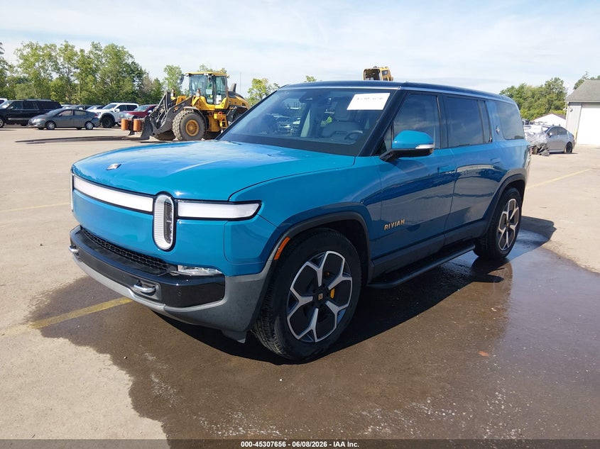 2023 Rivian R1s VIN 7PDSGABA3PN014299 IAAI salvage auction — HAIL, Salvage Title, sold $30,750 on 2026-07-07 (photo 2)