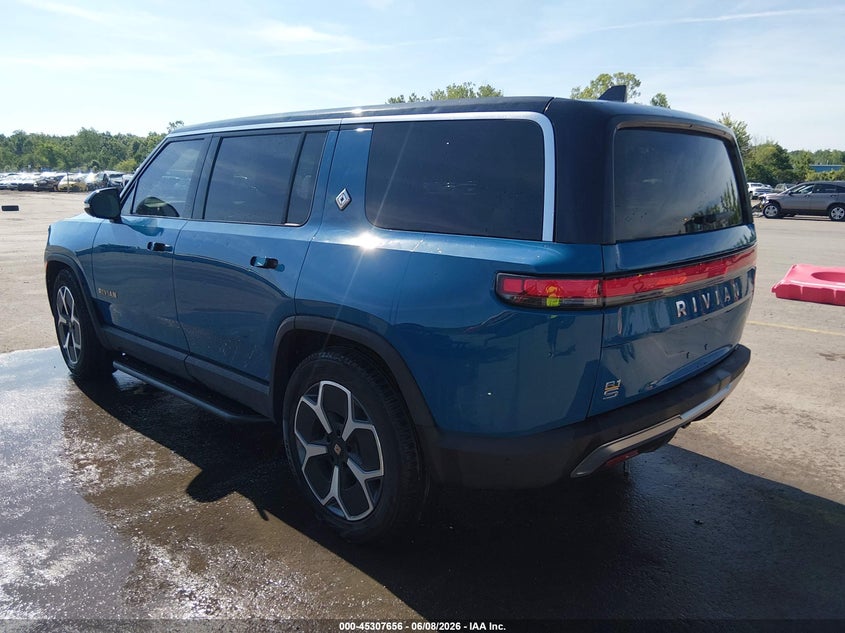 2023 Rivian R1s VIN 7PDSGABA3PN014299 IAAI salvage auction — HAIL, Salvage Title, sold $30,750 on 2026-07-07 (photo 3)