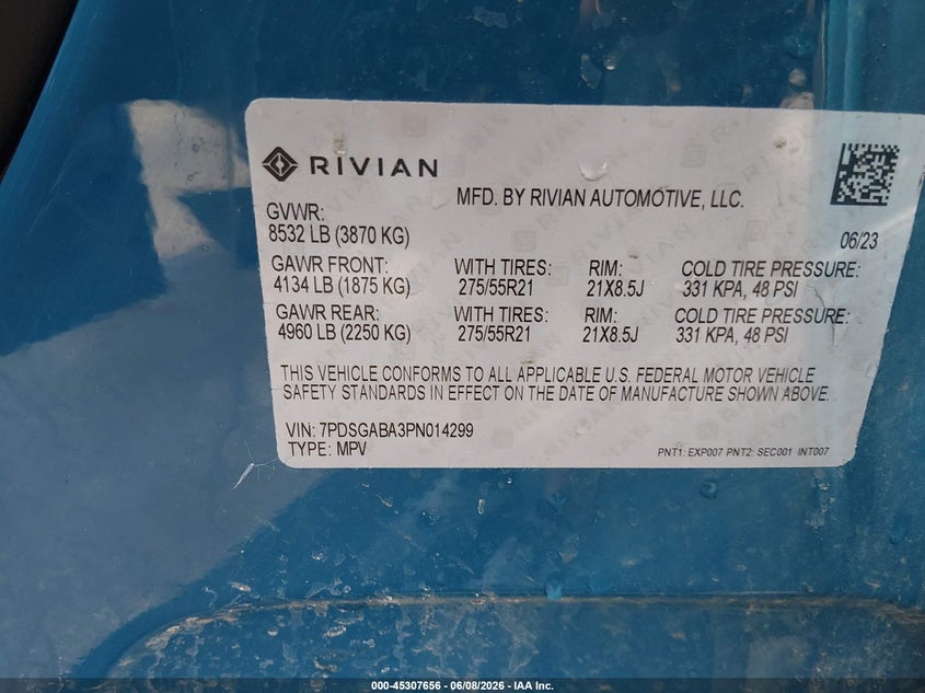 2023 Rivian R1s VIN 7PDSGABA3PN014299 IAAI salvage auction — HAIL, Salvage Title, sold $30,750 on 2026-07-07 (photo 9)