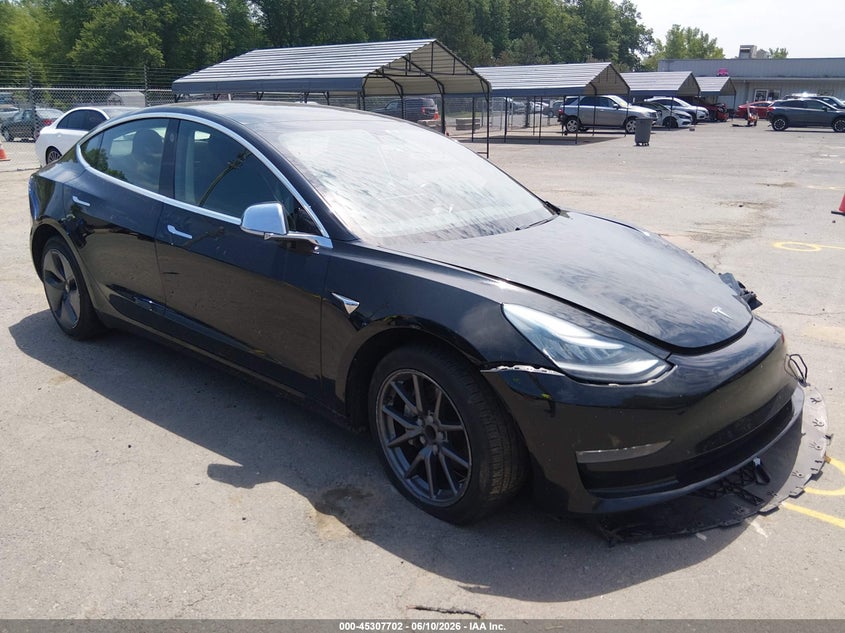 2019 Tesla Model 3 VIN 5YJ3E1EA9KF306625 IAAI salvage auction — LEFT FRONT, Salvage (Connecticut), sold $3,600 on 2026-07-23 (photo 1)