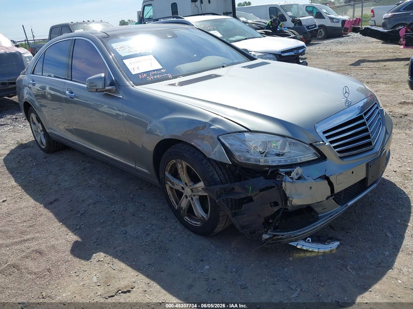 2013 Mercedes-benz S-klasse VIN WDDNG9EB3DA501387 IAAI salvage auction — RIGHT FRONT, Salvage Title, sold $1,550 on 2026-07-22 (photo 1)