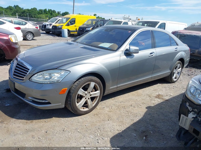2013 Mercedes-benz S-klasse VIN WDDNG9EB3DA501387 IAAI salvage auction — RIGHT FRONT, Salvage Title, sold $1,550 on 2026-07-22 (photo 2)