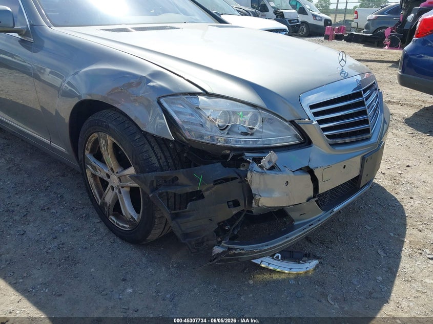 2013 Mercedes-benz S-klasse VIN WDDNG9EB3DA501387 IAAI salvage auction — RIGHT FRONT, Salvage Title, sold $1,550 on 2026-07-22 (photo 6)