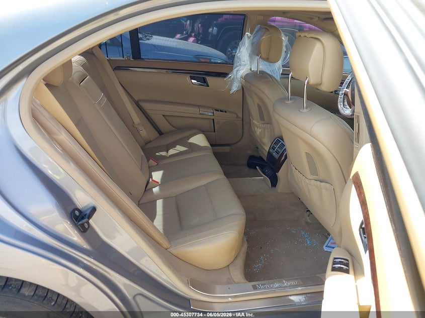 2013 Mercedes-benz S-klasse VIN WDDNG9EB3DA501387 IAAI salvage auction — RIGHT FRONT, Salvage Title, sold $1,550 on 2026-07-22 (photo 8)