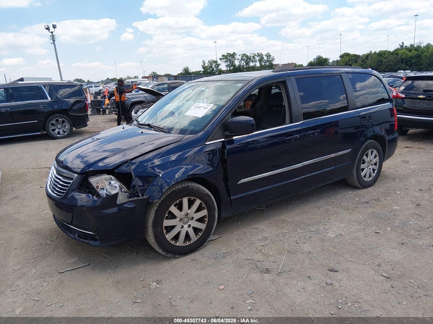 2014 Chrysler Town & country VIN 2C4RC1BG6ER399010 IAAI salvage auction — LEFT SIDE, Salvage Title, sold $25 on 2026-07-23 (photo 2)