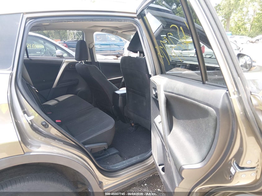 2013 Toyota Rav 4 VIN JTMRFREV9DD047069 IAAI salvage auction — RIGHT FRONT, Salvage Title, sold $4,300 on 2026-07-22 (photo 8)