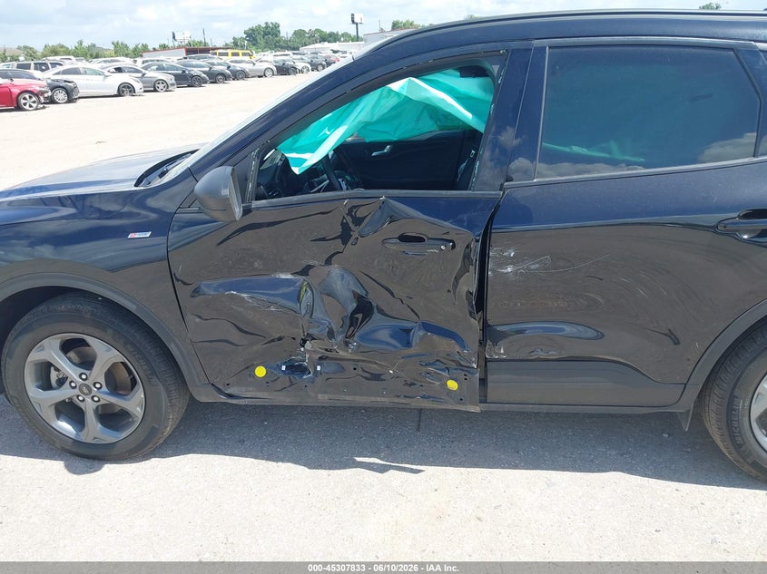 2025 Ford Escape VIN 1FMCU9MN4SUA10503 IAAI salvage auction — LEFT SIDE, Salvage Title, sold $8,475 on 2026-08-20 (photo 6)