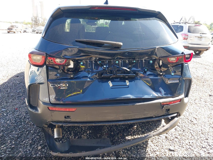 2025 Mazda Cx-50 VIN 7MMVAABW4SN118794 IAAI salvage auction — FRONT & REAR, Salvage Title, sold $12,000 on 2026-07-17 (photo 6)