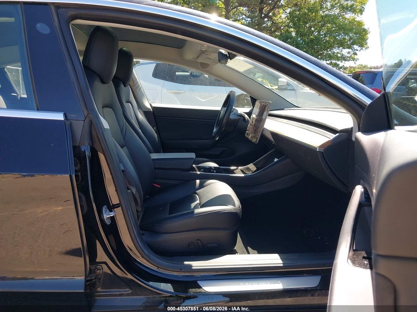 2018 Tesla Model 3 VIN 5YJ3E1EB4JF068190 IAAI salvage auction — LEFT REAR, Salvage Title, sold $6,500 on 2026-07-07 (photo 5)