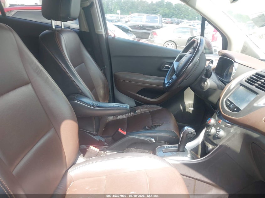 2015 Chevrolet Trax VIN KL7CJNSB5FB067645 IAAI salvage auction — NORMAL WEAR, Clear (Georgia), sold $550 on 2026-07-21 (photo 5)
