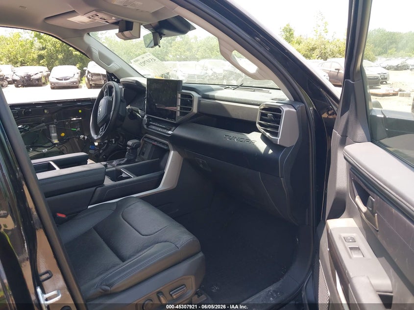 2022 Toyota Tundra VIN 5TFLA5DB8NX014312 IAAI salvage auction — FRONT END, Salvage Title, sold $11,500 on 2026-07-28 (photo 5)