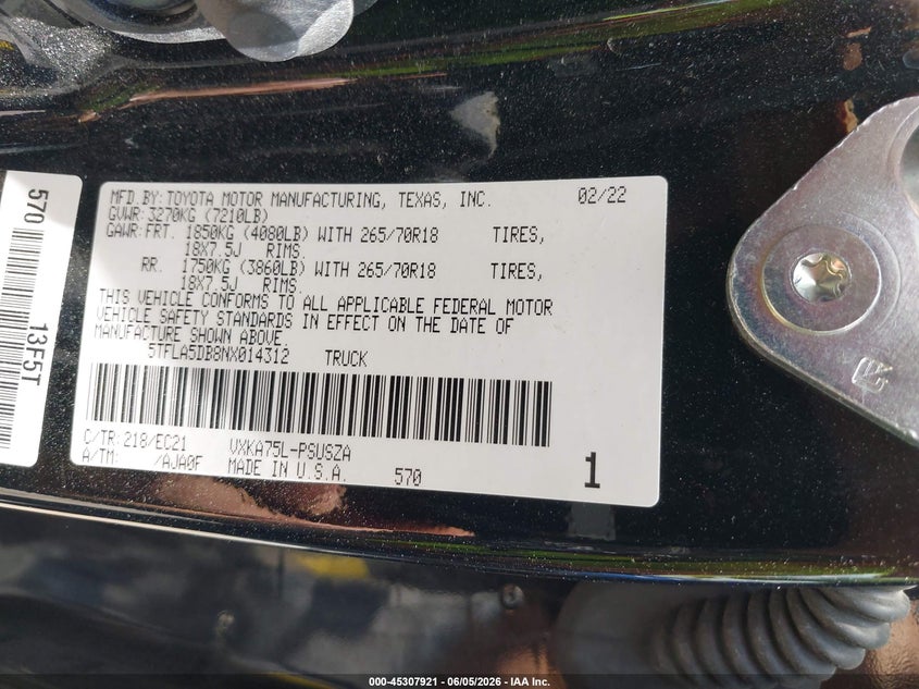 2022 Toyota Tundra VIN 5TFLA5DB8NX014312 IAAI salvage auction — FRONT END, Salvage Title, sold $11,500 on 2026-07-28 (photo 9)