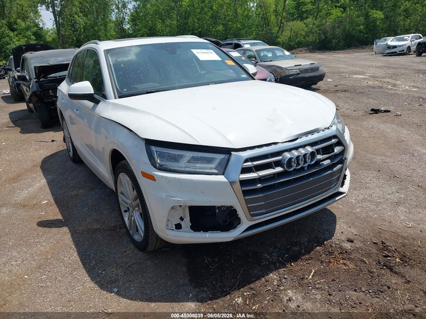 2018 Audi Q5 VIN WA1BNAFY5J2047327 IAAI salvage auction — FRONT END, Salvage (Ohio), sold $4,200 on 2026-07-28 (photo 1)