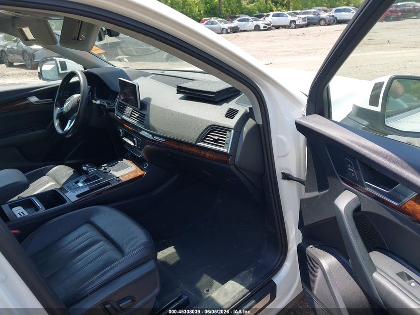 2018 Audi Q5 VIN WA1BNAFY5J2047327 IAAI salvage auction — FRONT END, Salvage (Ohio), sold $4,200 on 2026-07-28 (photo 5)