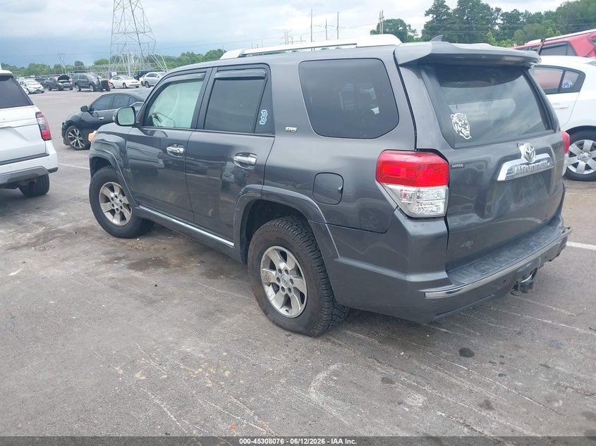 2011 Toyota 4runner VIN JTEZU5JR3B5014157 IAAI salvage auction — SIDE, Salvage (Tennessee), sold $3,950 on 2026-07-14 (photo 3)