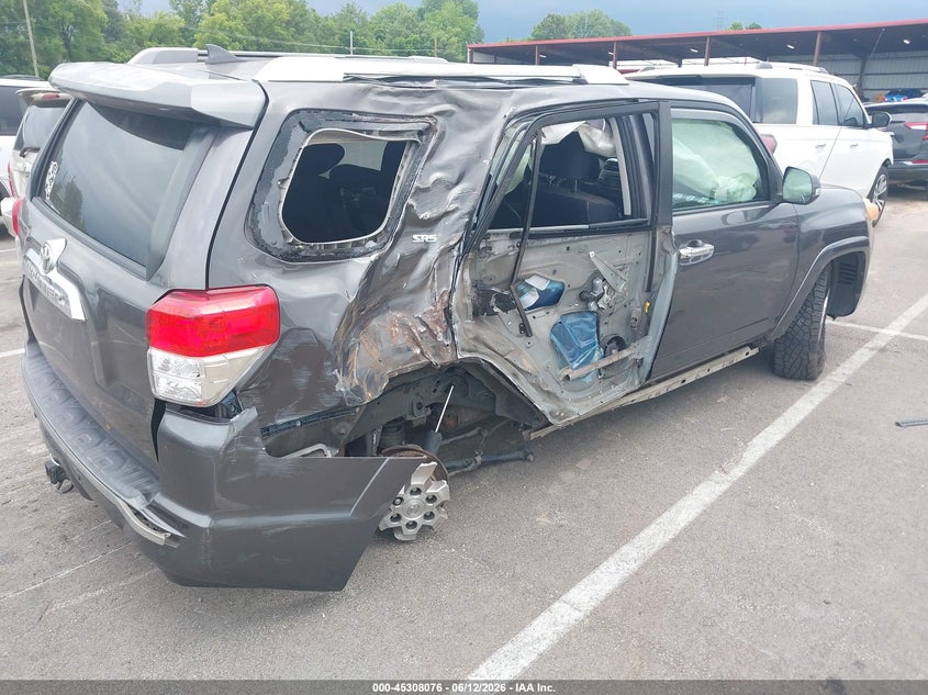 2011 Toyota 4runner VIN JTEZU5JR3B5014157 IAAI salvage auction — SIDE, Salvage (Tennessee), sold $3,950 on 2026-07-14 (photo 4)