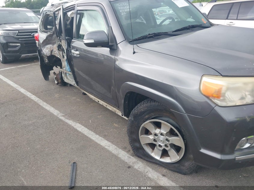2011 Toyota 4runner VIN JTEZU5JR3B5014157 IAAI salvage auction — SIDE, Salvage (Tennessee), sold $3,950 on 2026-07-14 (photo 6)