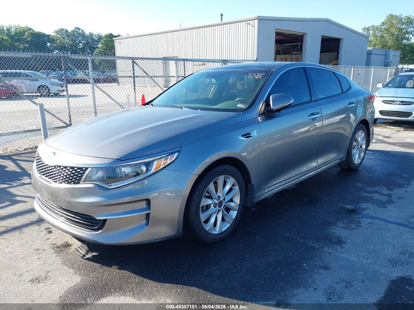 2018 Kia Optima VIN 5XXGU4L37JG247919 IAAI salvage auction — NORMAL WEAR, Repossession Paperwork (Georgia), sold $1,250 on 2026-07-22 (photo 2)
