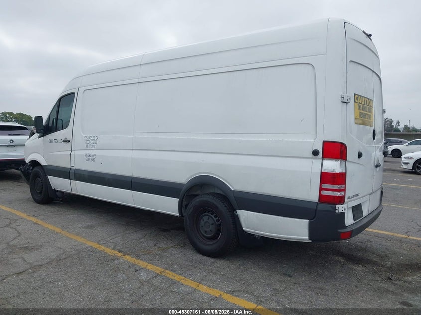 2016 Mercedes-benz Sprinter VIN WD3PE8DD8GP275672 IAAI salvage auction — FRONT END, Salvage Title, sold $1,300 on 2026-07-14 (photo 3)