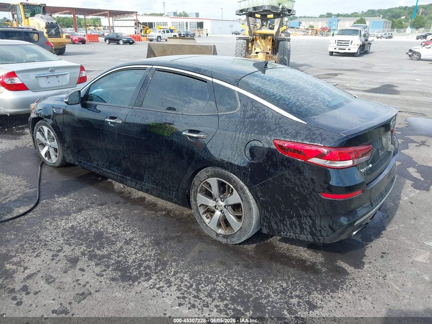 2019 Kia Optima VIN 5XXGT4L34KG332687 IAAI salvage auction — RIGHT SIDE, Repossessed (Missouri), sold $1,100 on 2026-07-14 (photo 3)