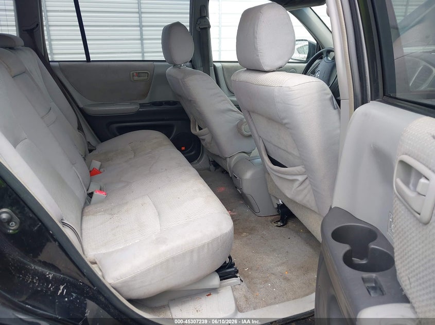2005 Toyota Highlander VIN JTEDP21A050053977 IAAI salvage auction — NORMAL WEAR, Repossession Paperwork (Georgia), sold $300 on 2026-07-22 (photo 8)