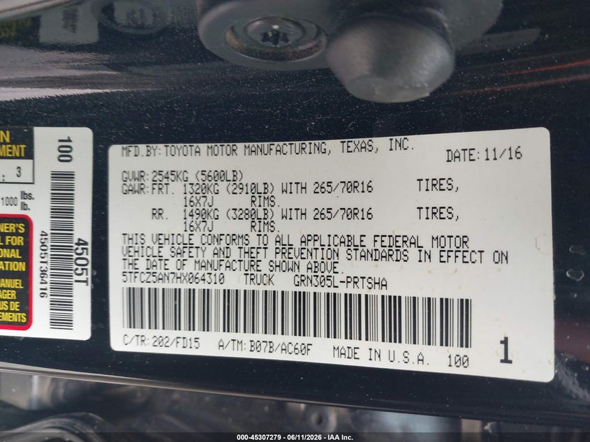 2017 Toyota Tacoma VIN 5TFCZ5AN7HX064310 IAAI salvage auction — ROLLOVER, Salvage (Idaho), sold $8,500 on 2026-07-10 (photo 9)