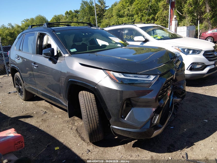 2025 Toyota Rav 4 VIN JTME6RFV2SD577846 IAAI salvage auction — FRONT END, Salvage Title, sold $15,200 on 2026-07-28 (photo 1)