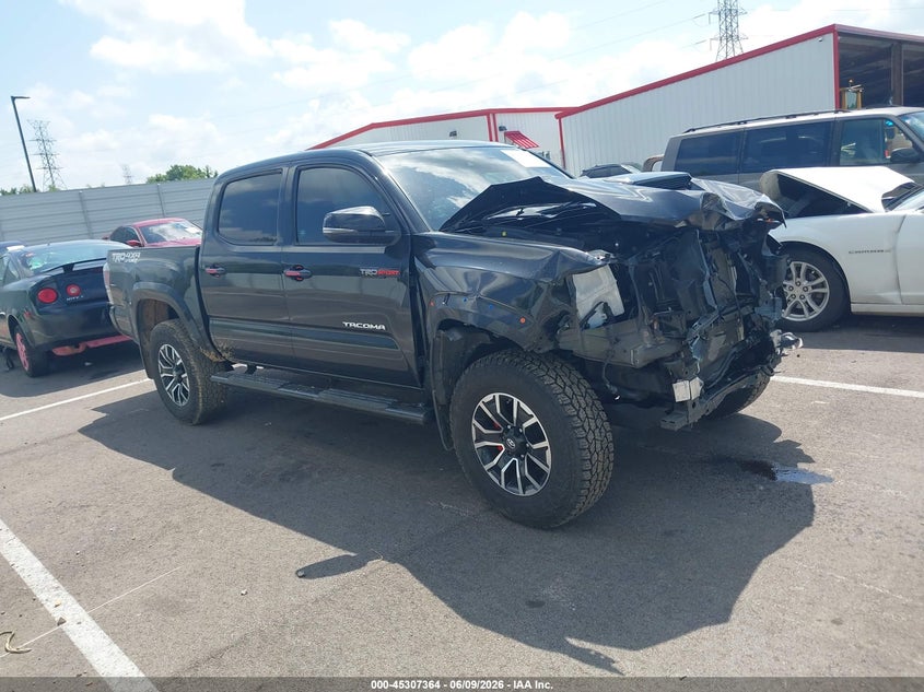 2021 Toyota Tacoma VIN 3TYCZ5AN7MT010784 IAAI salvage auction — FRONT END, Salvage Title, sold $11,150 on 2026-07-18 (photo 1)