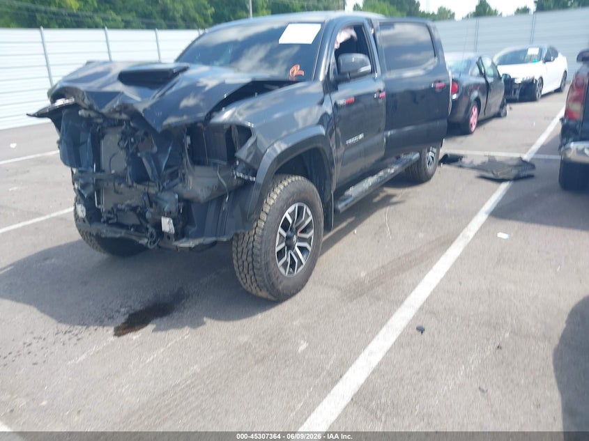 2021 Toyota Tacoma VIN 3TYCZ5AN7MT010784 IAAI salvage auction — FRONT END, Salvage Title, sold $11,150 on 2026-07-18 (photo 2)
