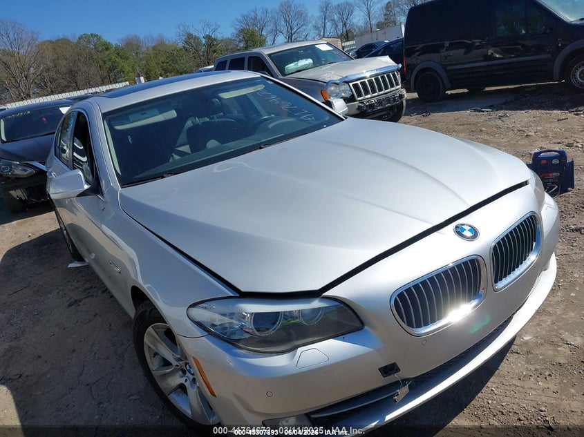 2012 BMW 5er VIN WBAXG5C56CDX01859 IAAI salvage auction — FRONT & REAR, Salvage (Idaho), sold $425 on 2026-07-15 (photo 1)