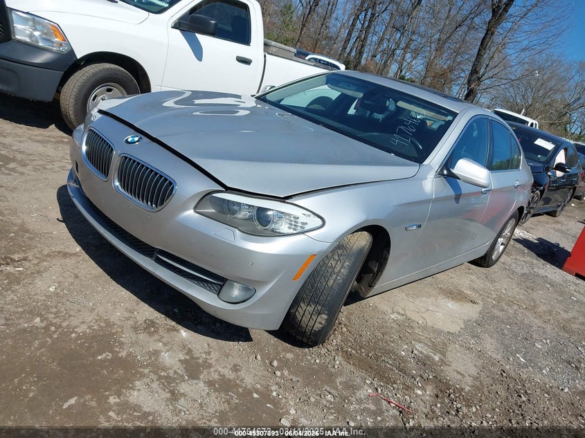 2012 BMW 5er VIN WBAXG5C56CDX01859 IAAI salvage auction — FRONT & REAR, Salvage (Idaho), sold $425 on 2026-07-15 (photo 2)