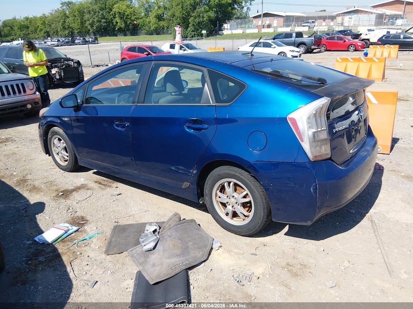 2011 Toyota Prius VIN JTDKN3DU3B1392784 IAAI salvage auction — NORMAL WEAR, Clear (Tennessee), sold $525 on 2026-07-16 (photo 3)