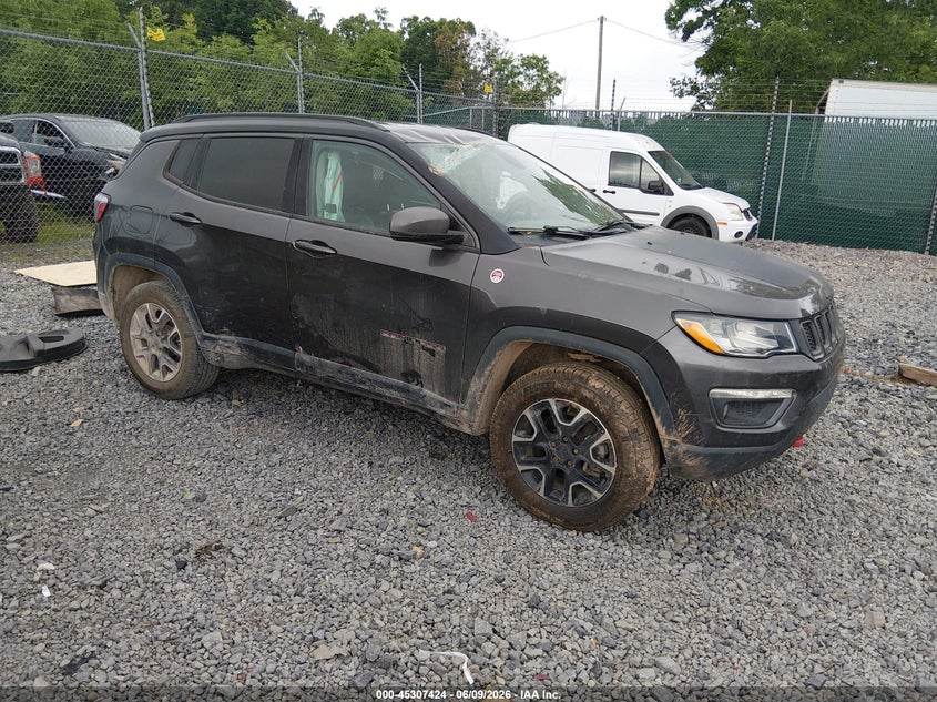 2020 Jeep Compass VIN 3C4NJDDB3LT223985 IAAI salvage auction — ENGINE DAMAGE, Salvage (West Virginia), sold $600 on 2026-07-30 (photo 1)