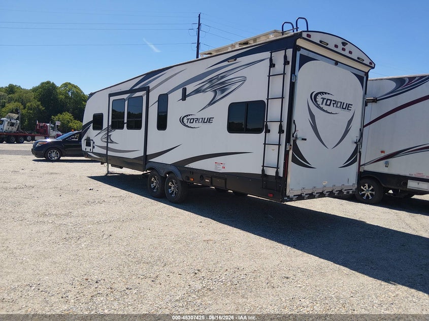 2017 Heartland Rv Torque VIN 5SFCB3425HE337487 IAAI salvage auction — Unknown, Salvage (West Virginia), sold $3,400 on 2026-09-14 (photo 3)