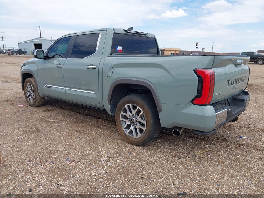 2024 Toyota Tundra VIN 5TFMA5DB7RX211840 IAAI salvage auction — RIGHT FRONT, Salvage Title, sold $31,450 on 2026-07-20 (photo 3)