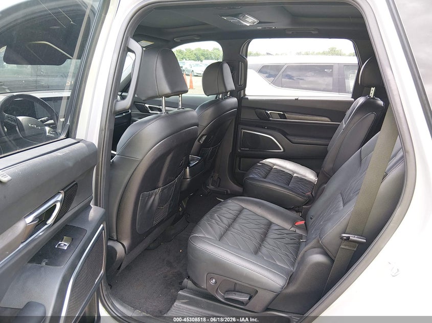 2024 Kia Telluride VIN 5XYP5DGC2RG565008 IAAI salvage auction — RIGHT SIDE, Salvage Title, sold $13,300 on 2026-07-22 (photo 8)