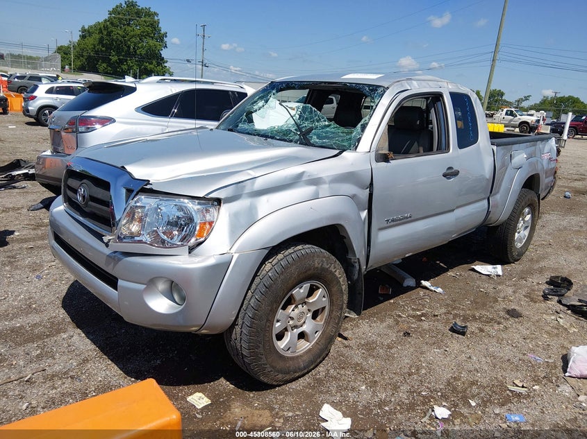 2006 Toyota Tacoma VIN 5TEUU42N66Z188571 IAAI salvage auction — ROLLOVER, Salvage (Tennessee), sold $1,450 on 2026-07-09 (photo 2)