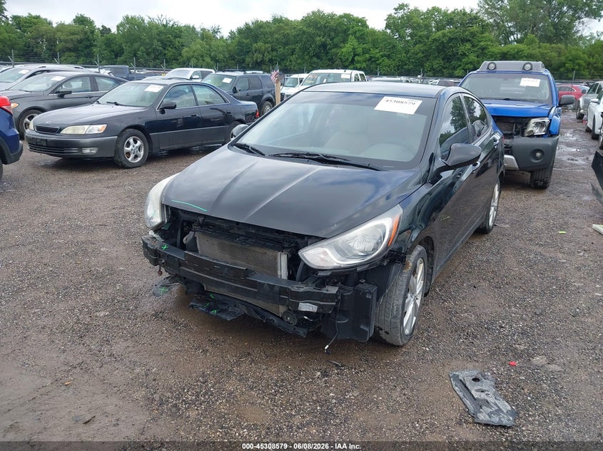 2013 Hyundai Accent VIN KMHCU4AE2DU381444 IAAI salvage auction — FRONT & REAR, Salvage Title, sold $725 on 2026-07-13 (photo 2)