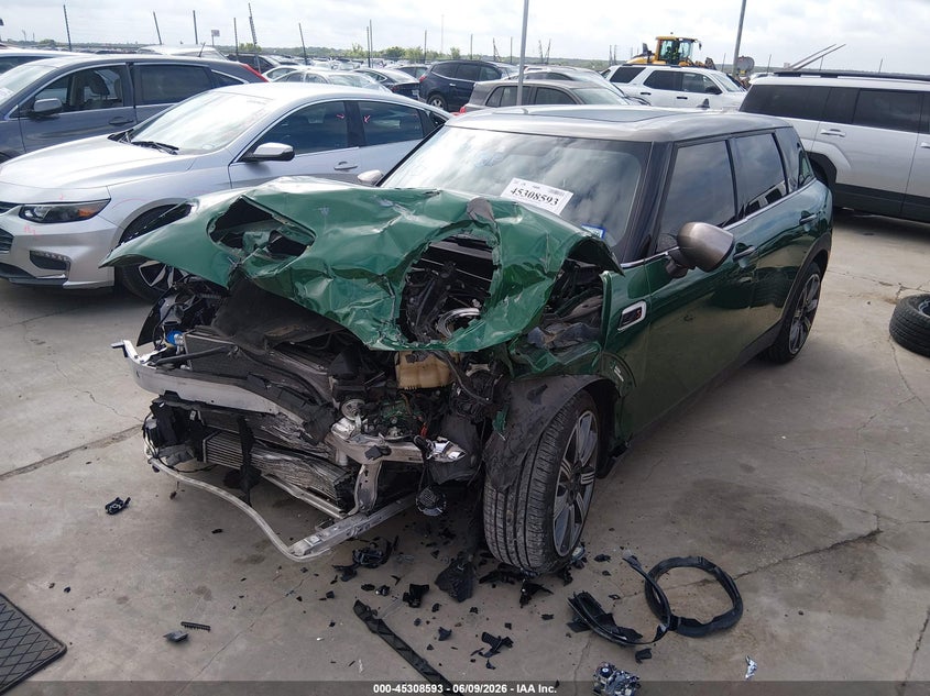 2022 Mini Clubman VIN WMWLV7C04N2R69554 IAAI salvage auction — FRONT END, Salvage Title, sold $1,925 on 2026-08-11 (photo 2)