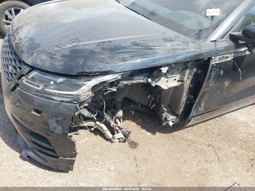 2019 Land rover Range rover velar VIN SALYM2EV9KA792727 IAAI salvage auction — FRONT END, Salvage Title, sold $8,150 on 2026-07-28 (photo 6)