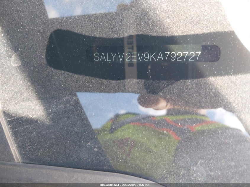2019 Land rover Range rover velar VIN SALYM2EV9KA792727 IAAI salvage auction — FRONT END, Salvage Title, sold $8,150 on 2026-07-28 (photo 9)