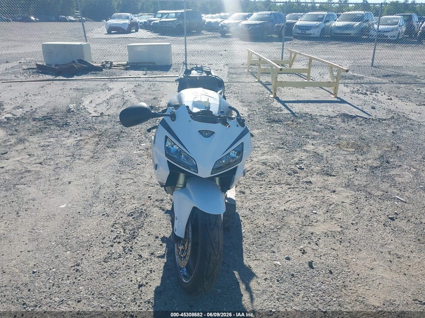 2005 Honda Cbr VIN JH2PC37095M204025 IAAI salvage auction — LEFT & RIGHT, Clear (Massachusetts), sold $450 on 2026-07-08 (photo 5)