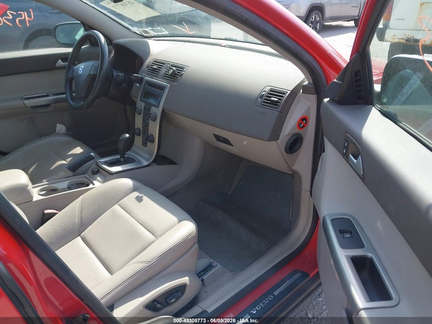 2007 Volvo S40 VIN YV1MH682372259920 IAAI salvage auction — NORMAL WEAR, Clear (New York), sold $575 on 2026-07-21 (photo 5)